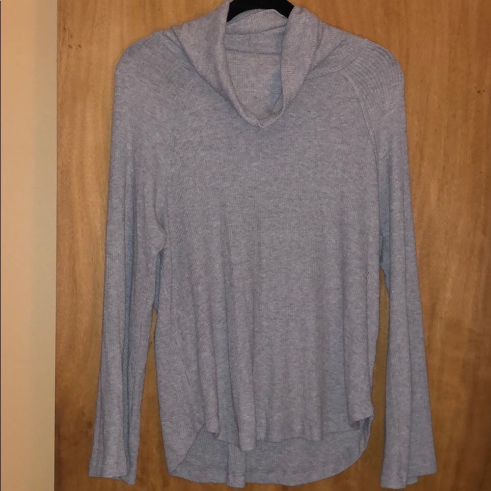 Super soft, perfect gray sweater